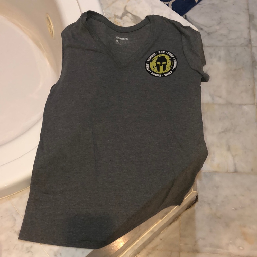 Worn once Reebok tee